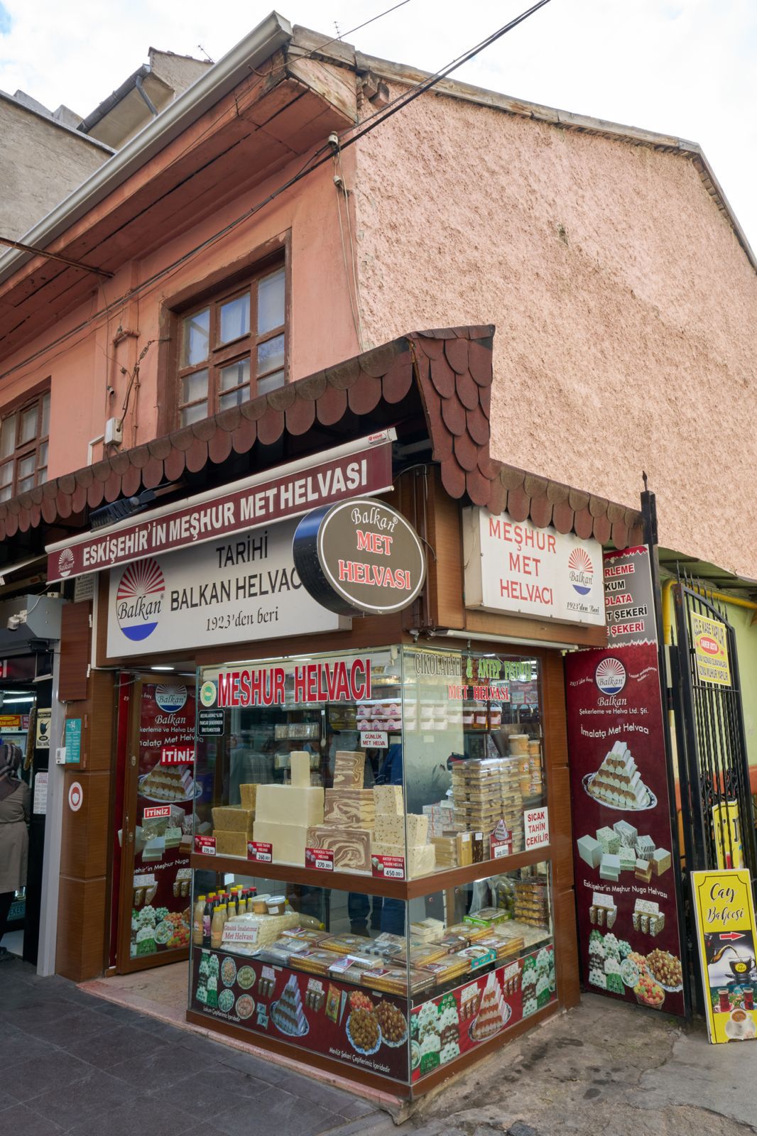 BALKAN HELVA VE ŞEKERLEME - Fotoğraf 3