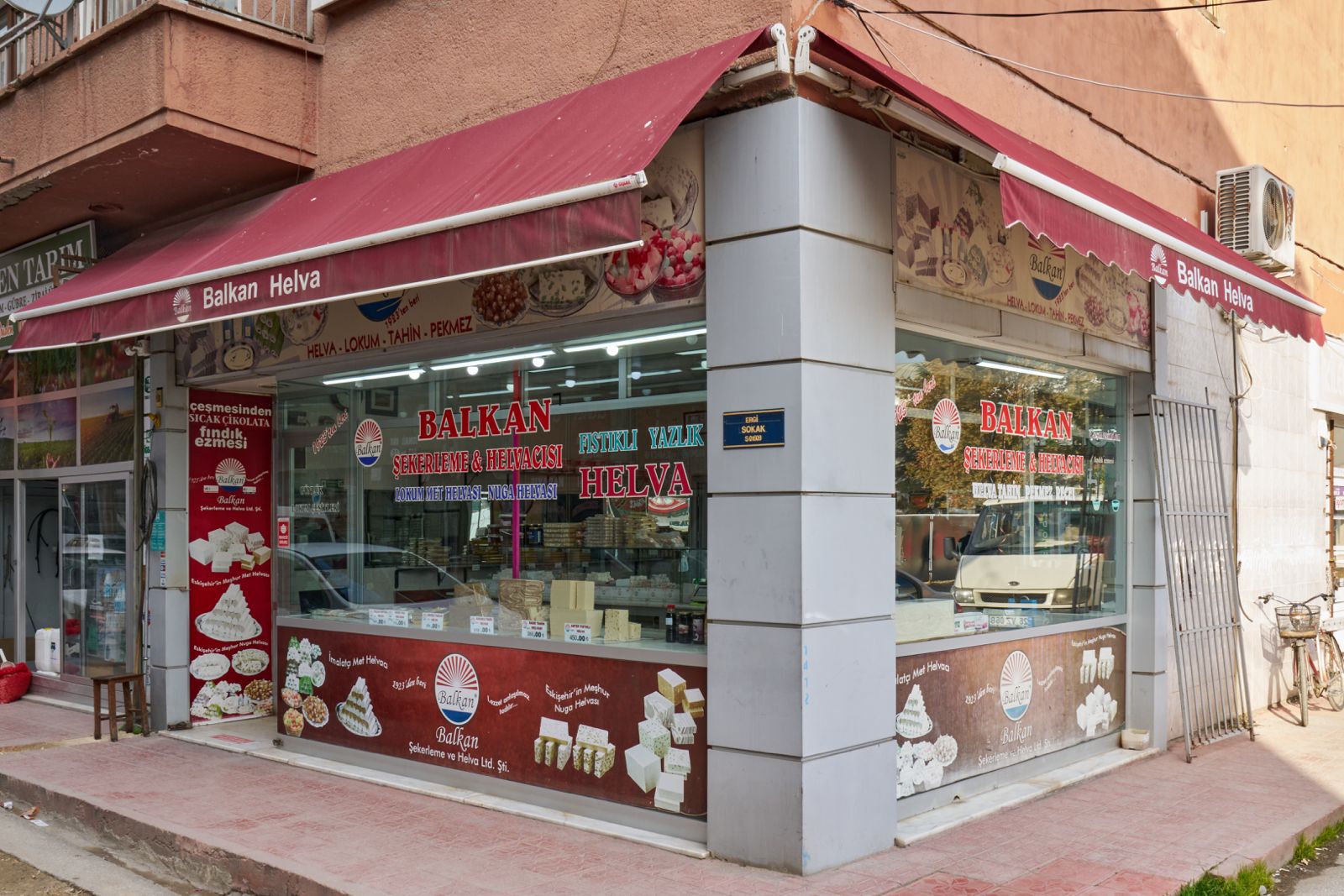 BALKAN HELVA VE ŞEKERLEME - Fotoğraf 4